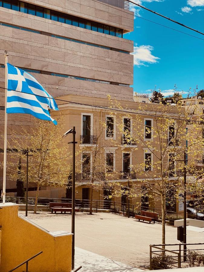 Le Musee Athens Luaran gambar